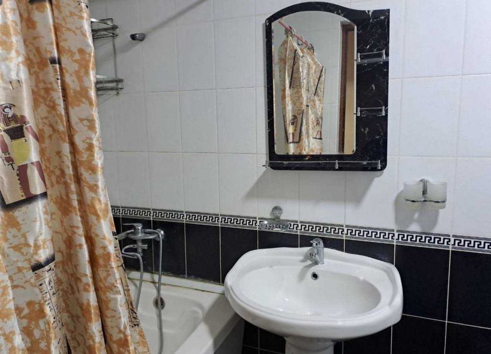 Ц-5   3х/1/4 Монумент мужества