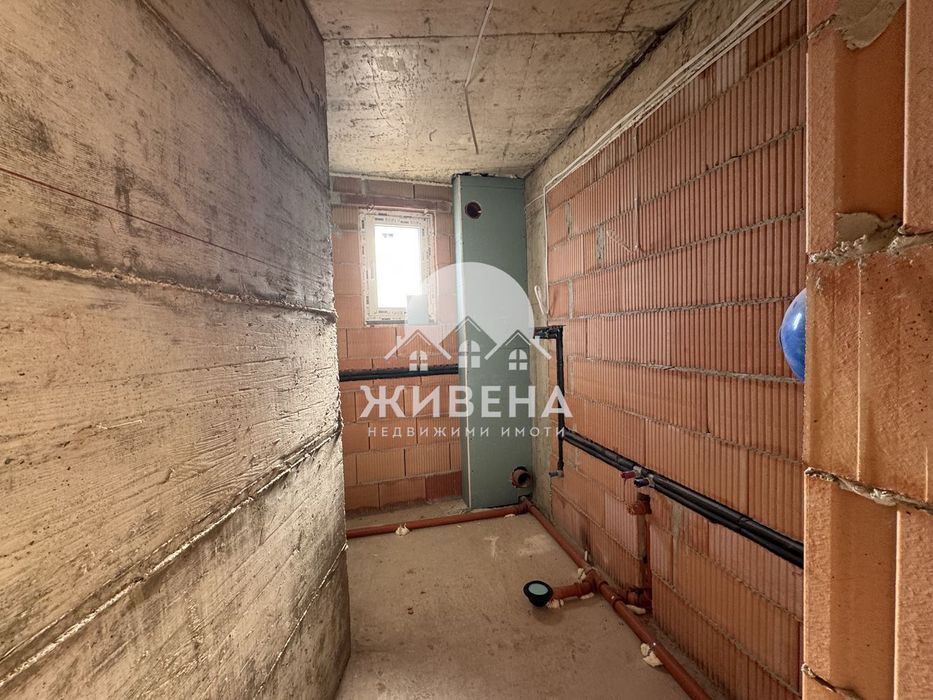 Продава се Двустаен апартамент в Варна, Погреби - 76 кв.м за 1356 €/кв.м - Снимка #5