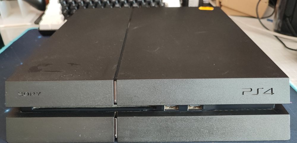 PlayStation 4 fat