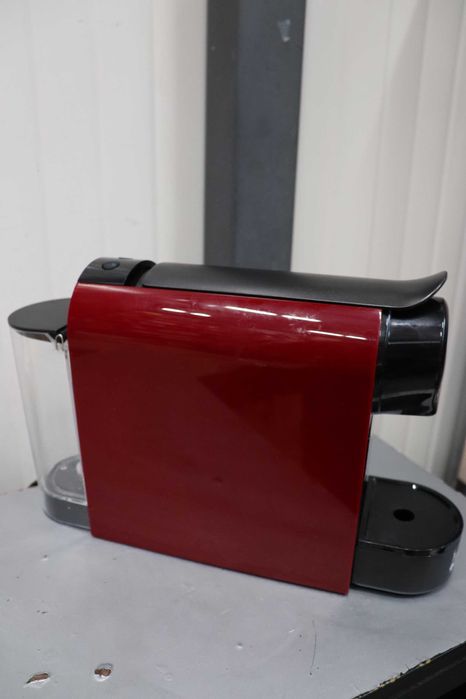 Кафемашина Bialetti Gioia, капсули, 1200W, червена, Леки ДЕФЕКТИ