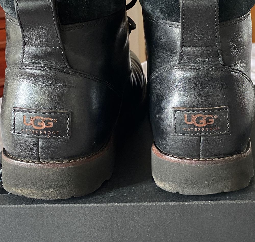 UGG………., …..