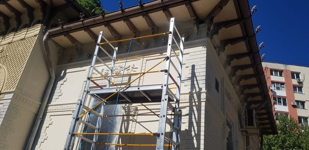 Meseriasi   renovari interioare  complete