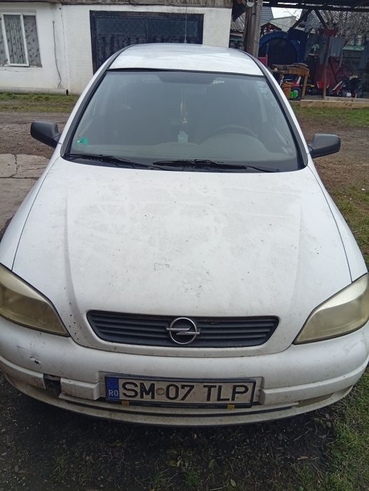 Opel Astra pentru programul rabla