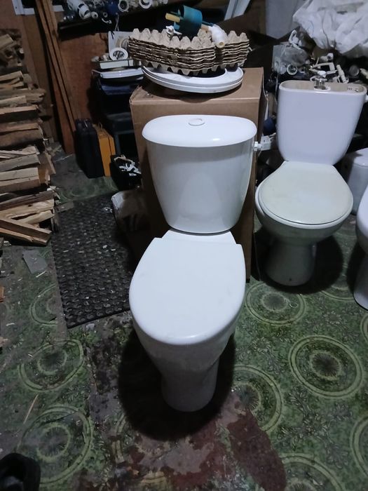 Унитаз в хорошем состоянии