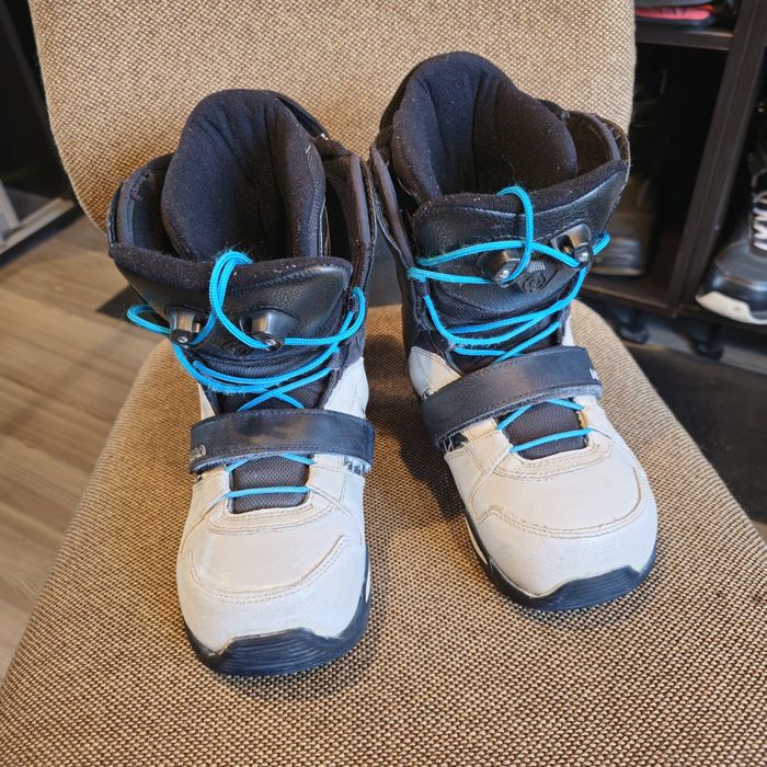 Boots Snowboard Nitro 37 EU