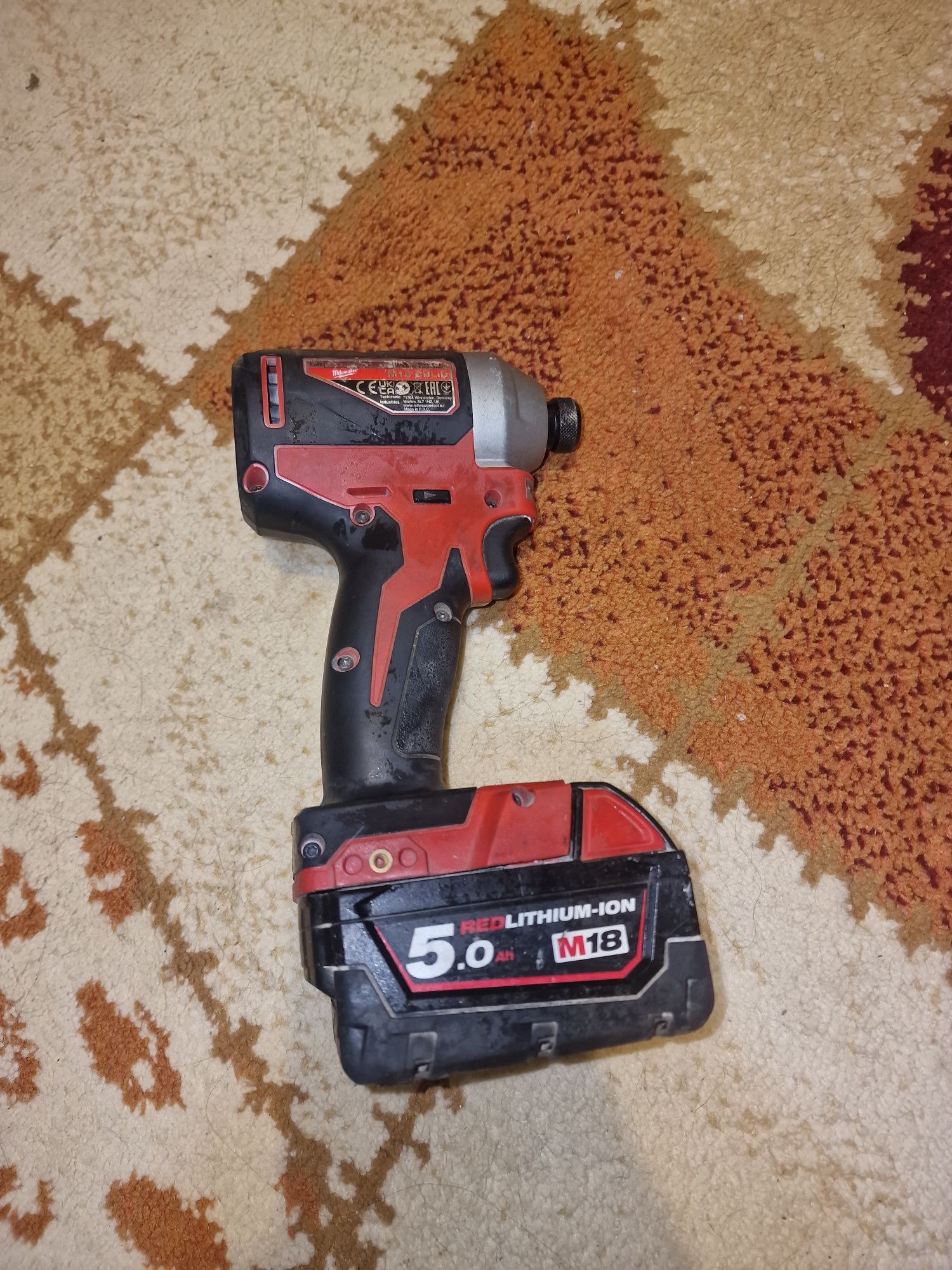 Scule Milwaukee m18