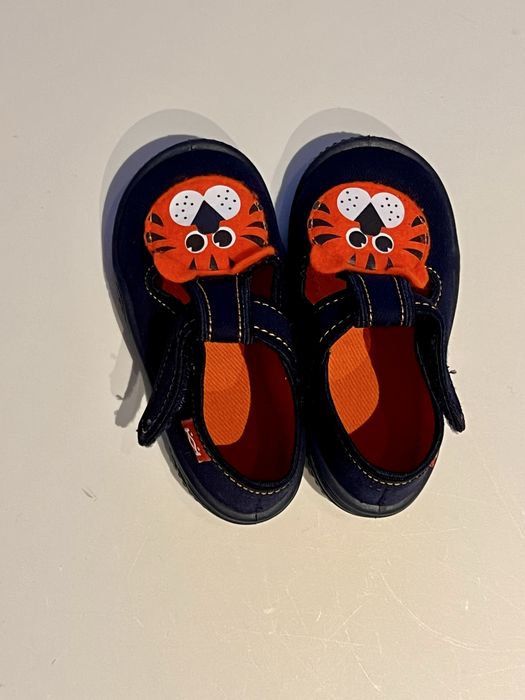 Бебешки пантофки