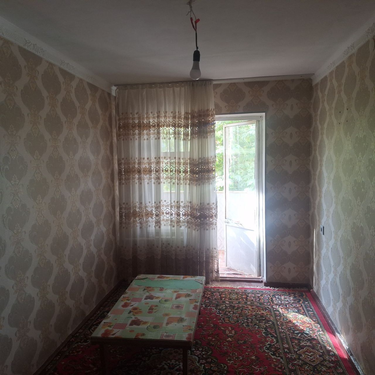 Срочно продаётся 2х комнатная квартира октябрь