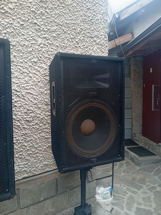 Професионални колони 15-ски JBL Sound Factor -15