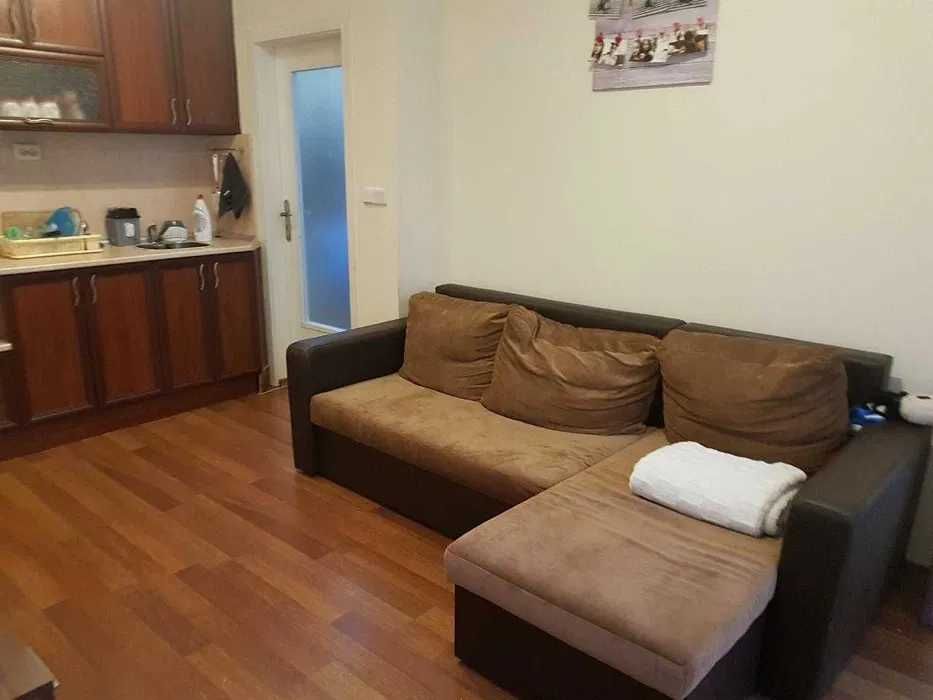 Двустаен имот в кв.Зона Б-18