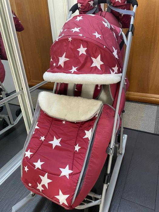 Продам санки коляску