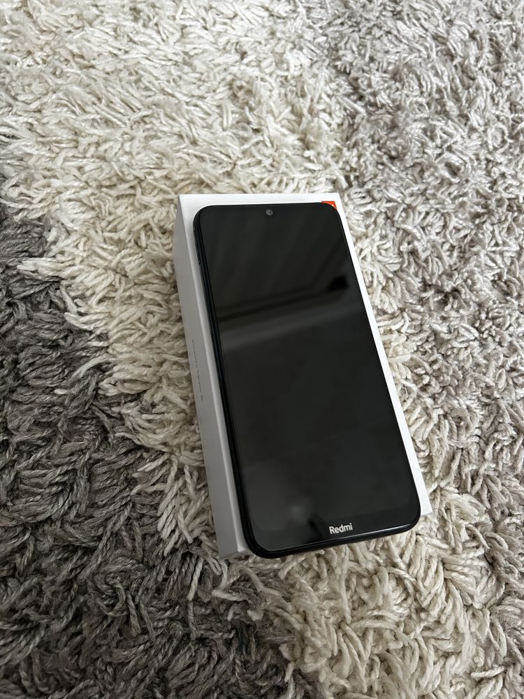 Продаю Redmi Note 8