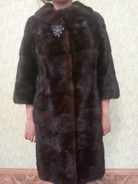 Продам норковую шубу