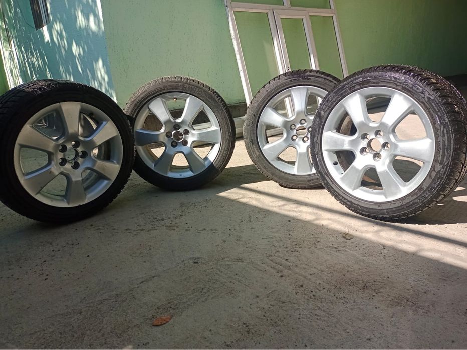 Зимный шины 215/50R17