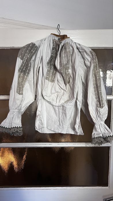 Cămasă Tradițională