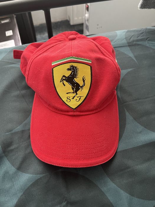 Vand sapca ferrari originala