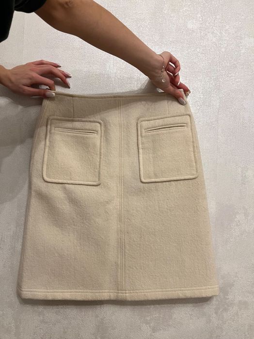 Пола MaxMara 100% вълна