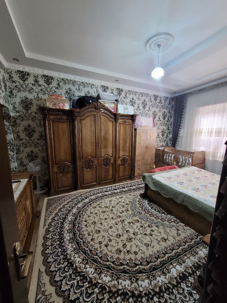 Sotiladi uchastka xonobodda yengi qurilgan 3 sotix yashash joyi 125
