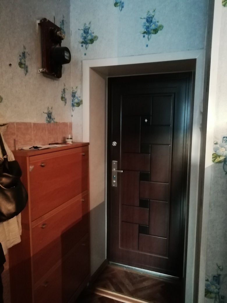 Продам благоустроенную комнату в общежитии (Мини квартира)