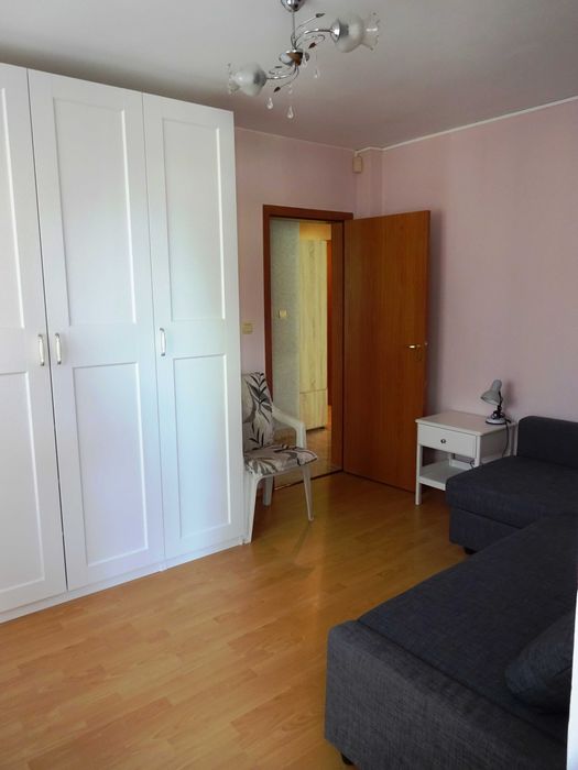 Дава се под наем Тристаен апартамент в Варна, Бриз - 92 кв.м за 561 € - Снимка #3