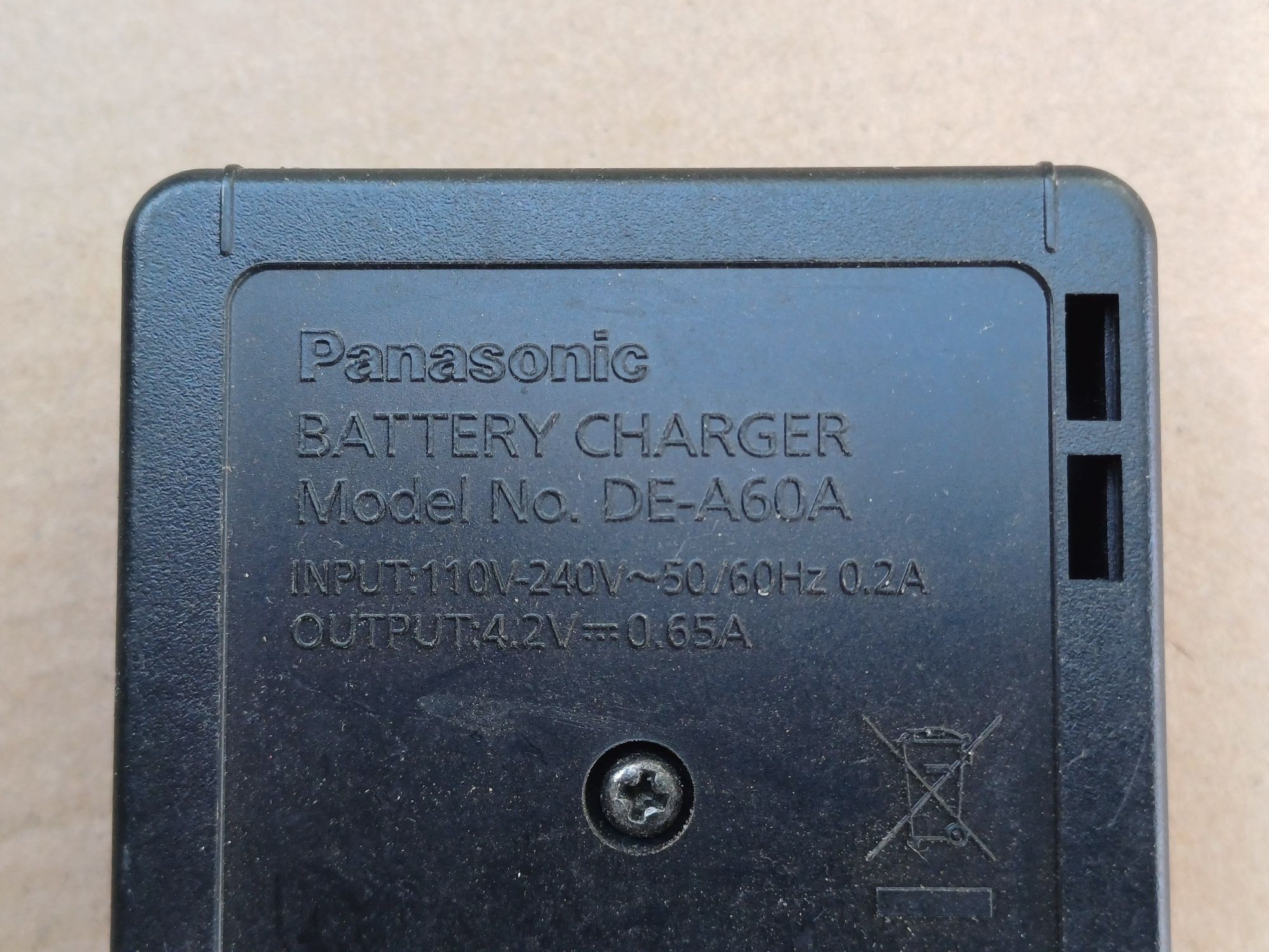 Incarcator batetie camera foto Panasonic Lumix DE-A60