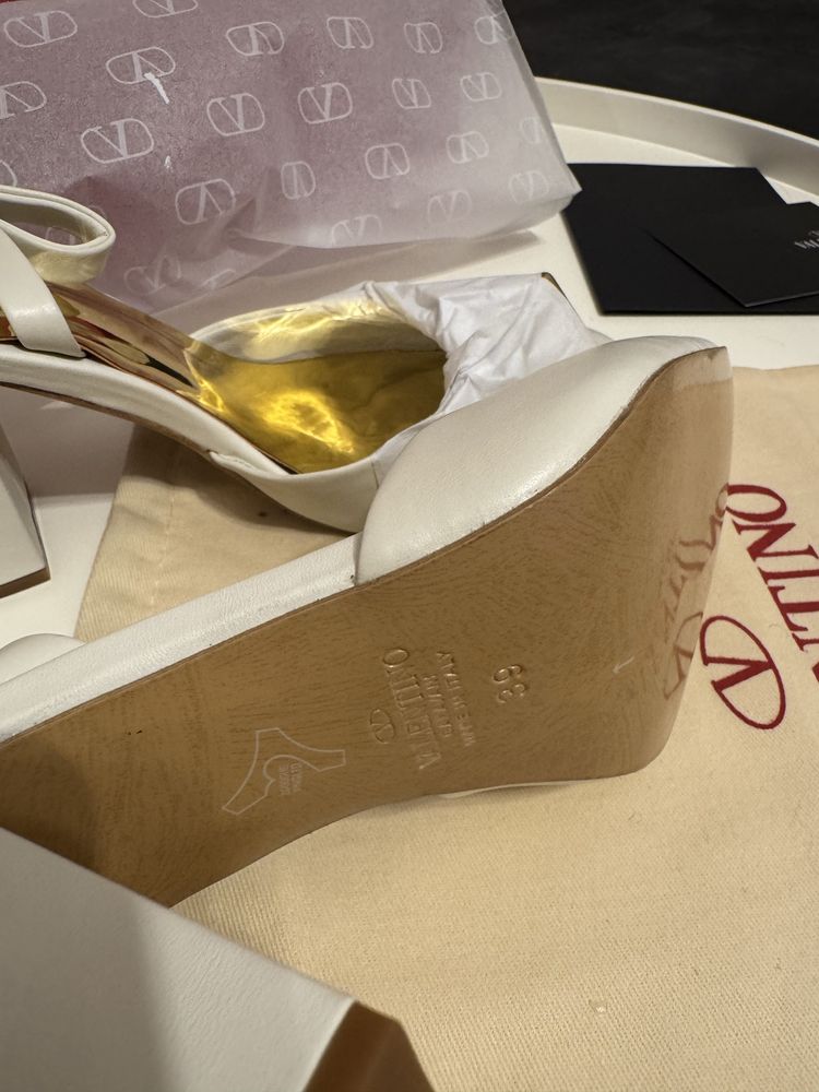 Pantofi Val***o - piele naturala/size 38/imediat/video(Dior,Jimmy)