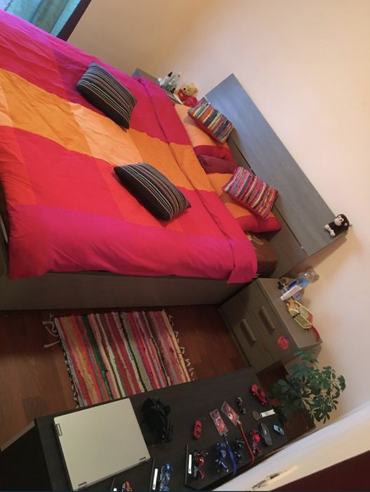 Apartament cu doua camere si dependinta pentru lemne, in curte