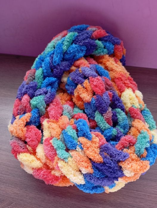 Дамски шал-Ализе Пуфи