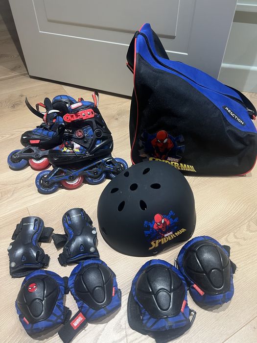 Роликовые коньки