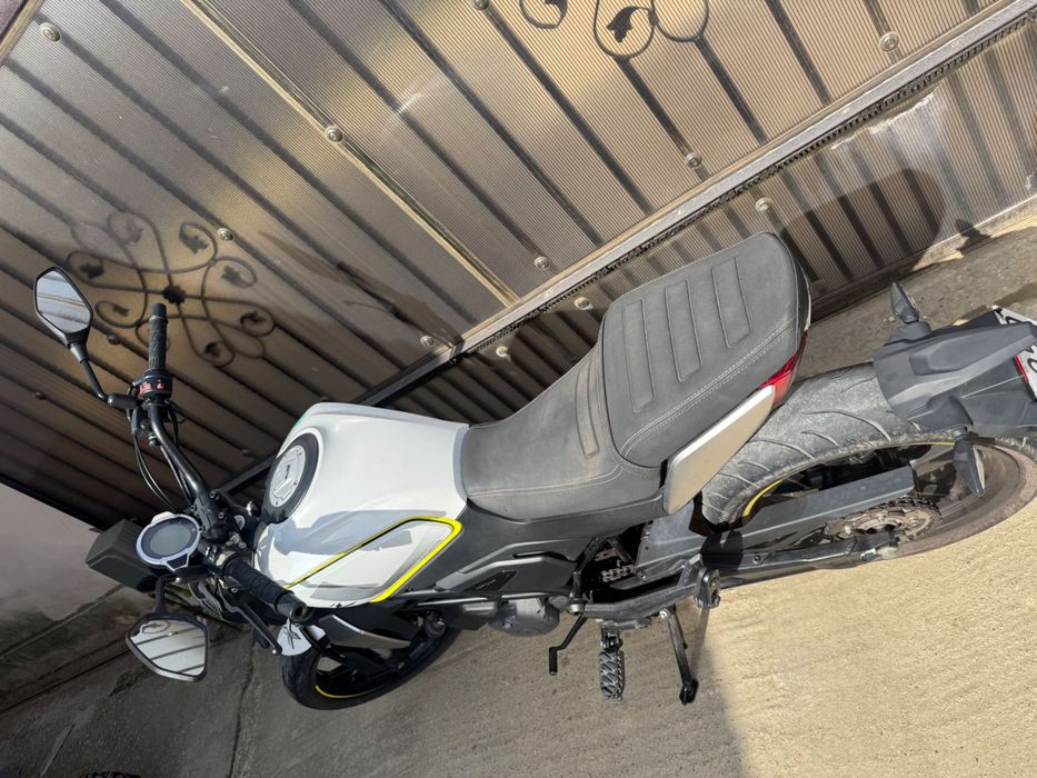 CF Moto 300CL-X/An 2023/Km:7415/Adusa recent