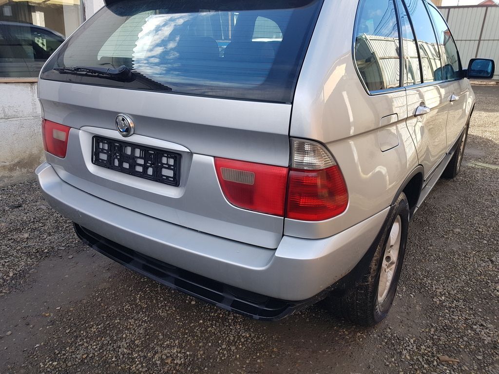 Dezmembrari dezmembrez  BMW X5 E53 3.0 Diesel 2001-2003