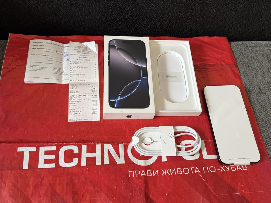 ЧИСТО НОВ 256GB iPhone 16 Pro Max Yettel Гаранция 2028г. Black