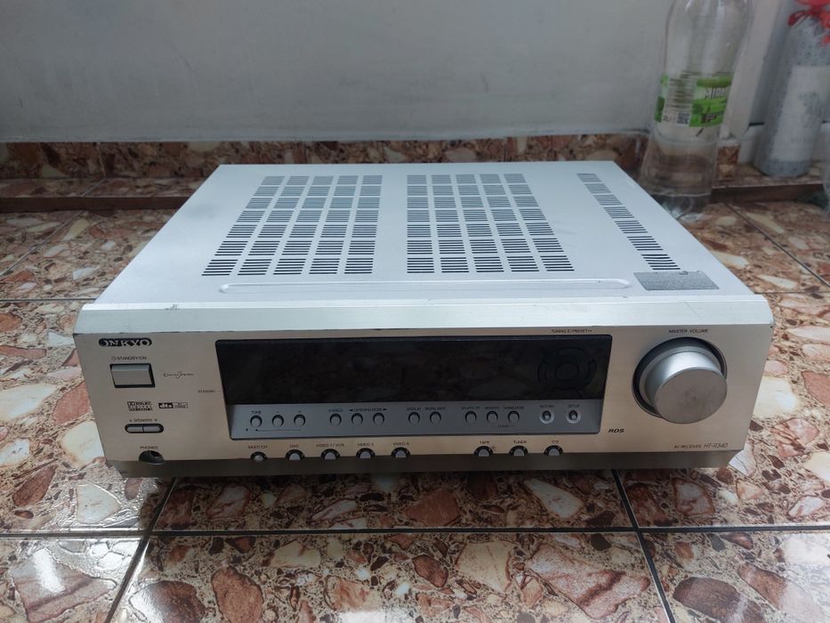 Amplificator Onkyo HT-R340 6x 100W, Radio, Optic, iesire subwoofer