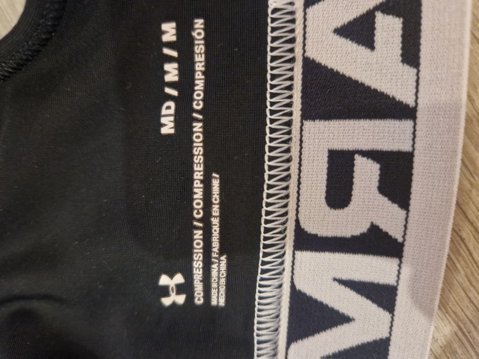 Bustiera under armour