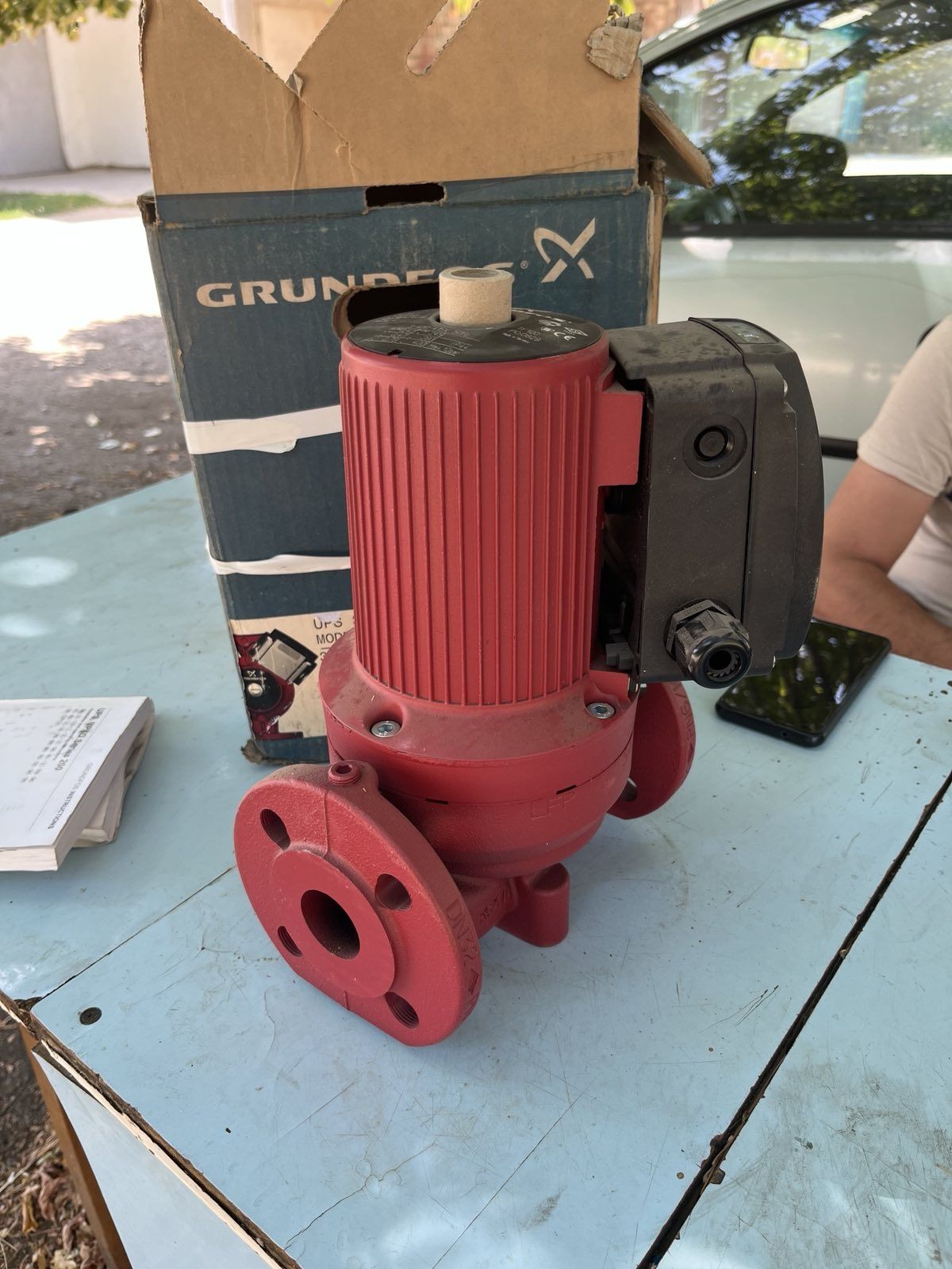 Циркулационна помпа Grundfos UPS 32-120 F 220