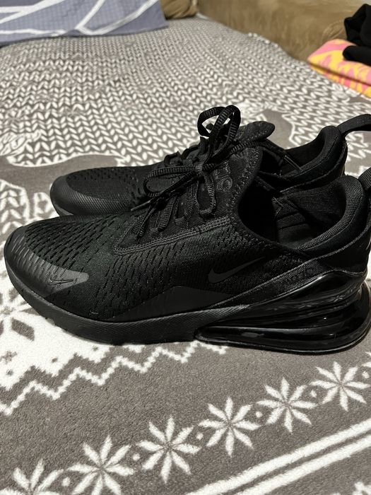 Маратонки Nike Air270