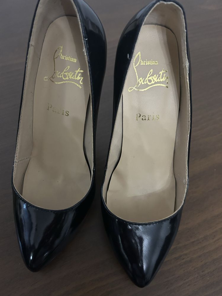 Лакированные Туфли-лодочки  Christian Louboutin(Франция)