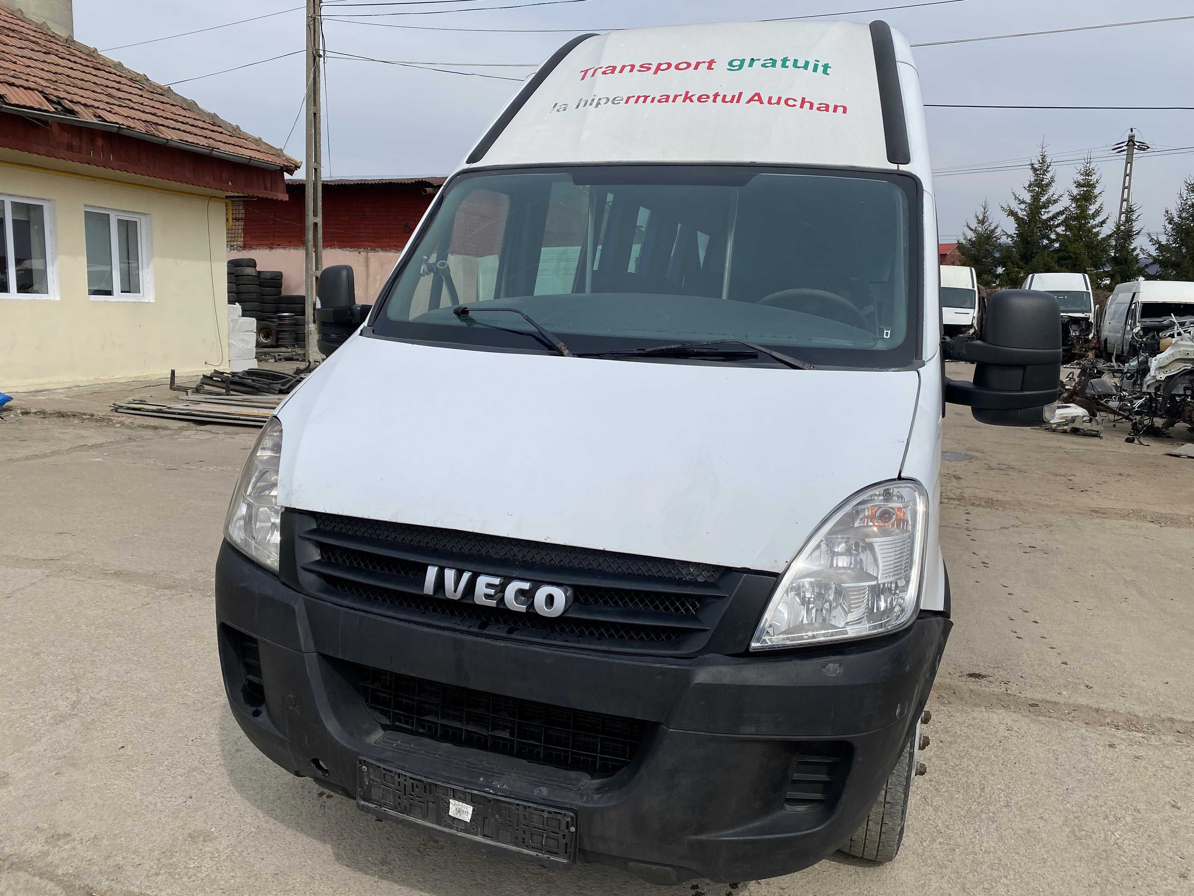 Usa spate Usa Culisanta Bara Carlig Iveco DAILY 4 3.0 35C15 50C15 2007