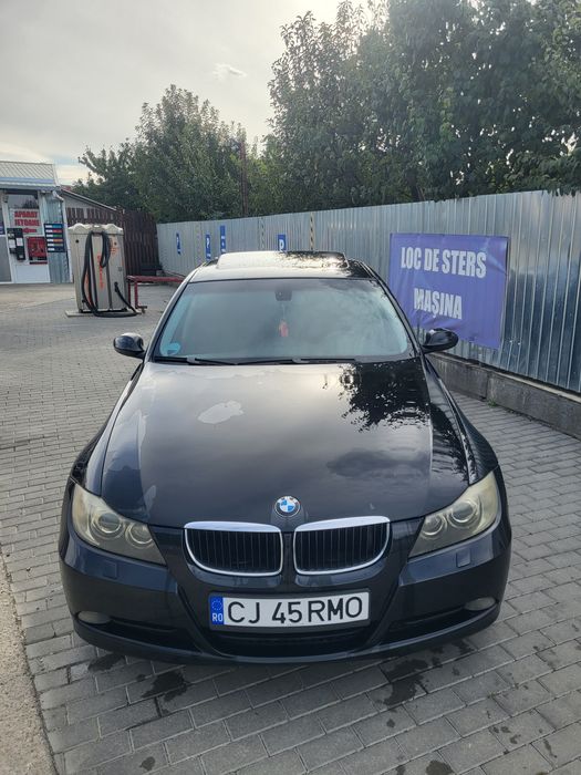 Vând Bmw e90 320d