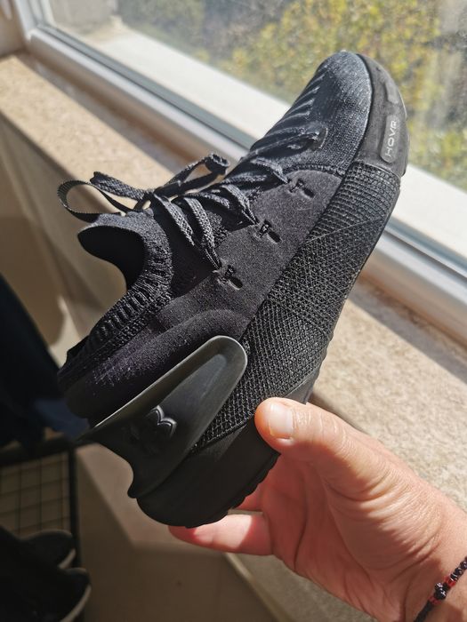 Маратонки Under armor, размер 44