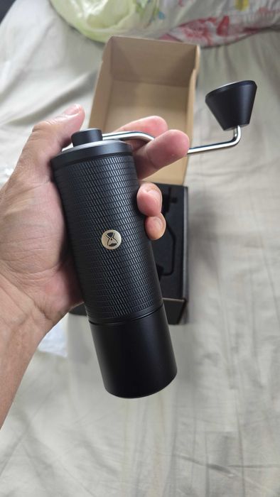 Ручная кофемолка Timemore Chestnut C5, чёрная