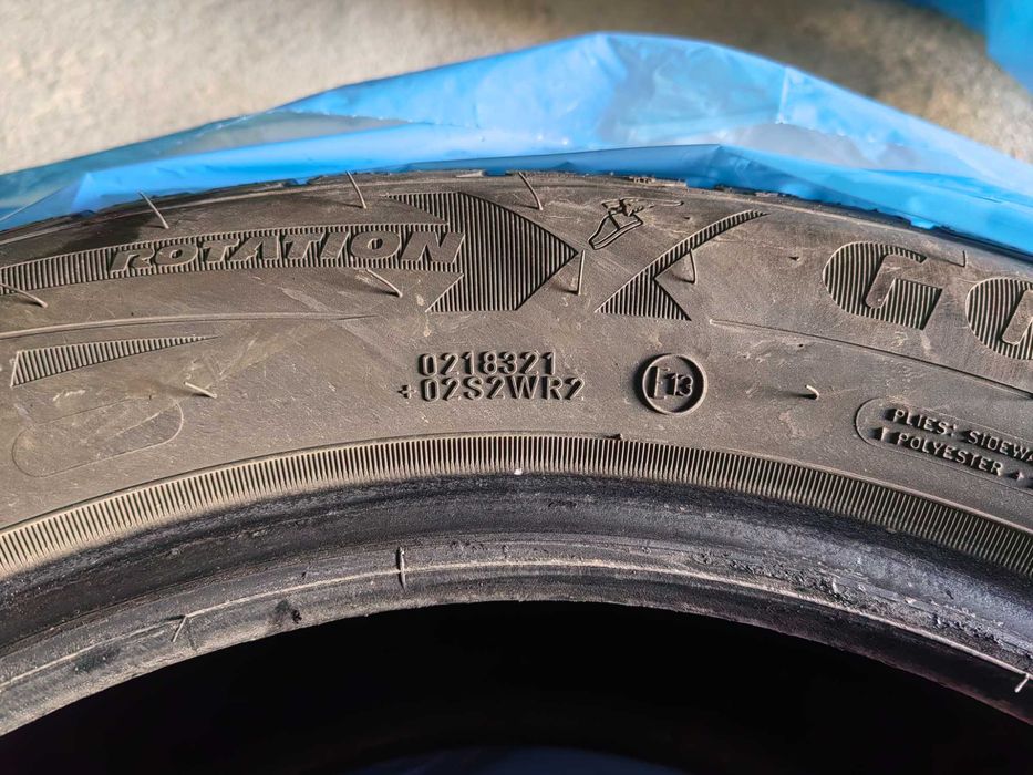 Зимни гуми GoodYear UltraGrip Performance gen-1 215/55R16 97H