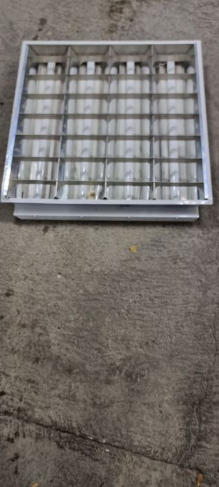 Lampa tavan fals