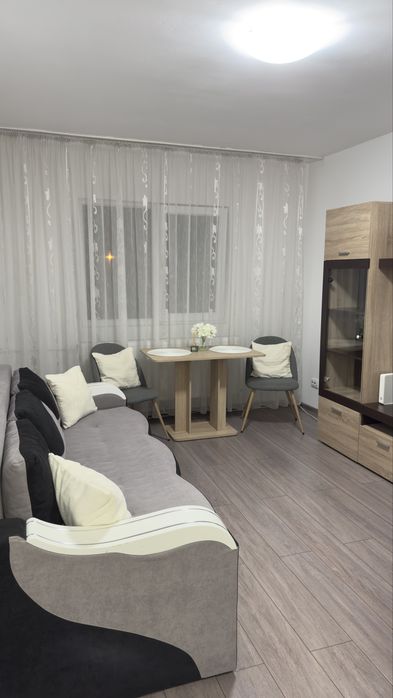 Garsoniera de inchiriat