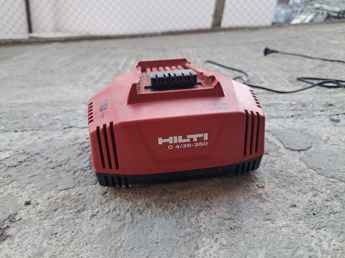 Hilti C 4/36-350 - Бързо зарядно с охлаждане
