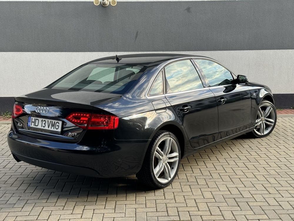 Audi A4 // 2.0 TFSI / Automat / Bang&Olufsen // S Line