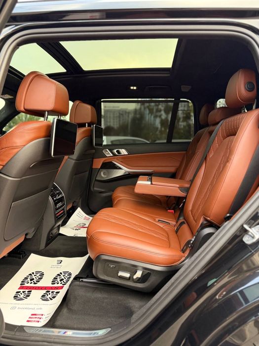 Bugun sotuvimizda BMW X7 M50