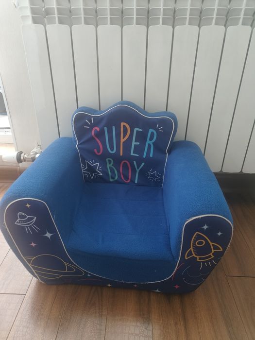 Продам кресло детское поролоновое