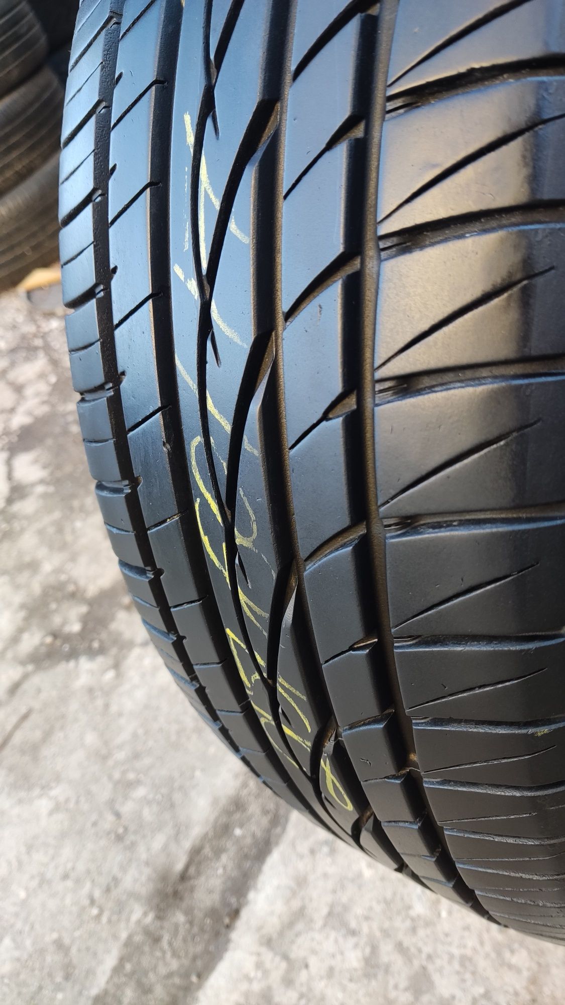 4бр летни гуми 215/60/17 Sumitomo/Falken, dot21, 7.6mm грайфер dot21