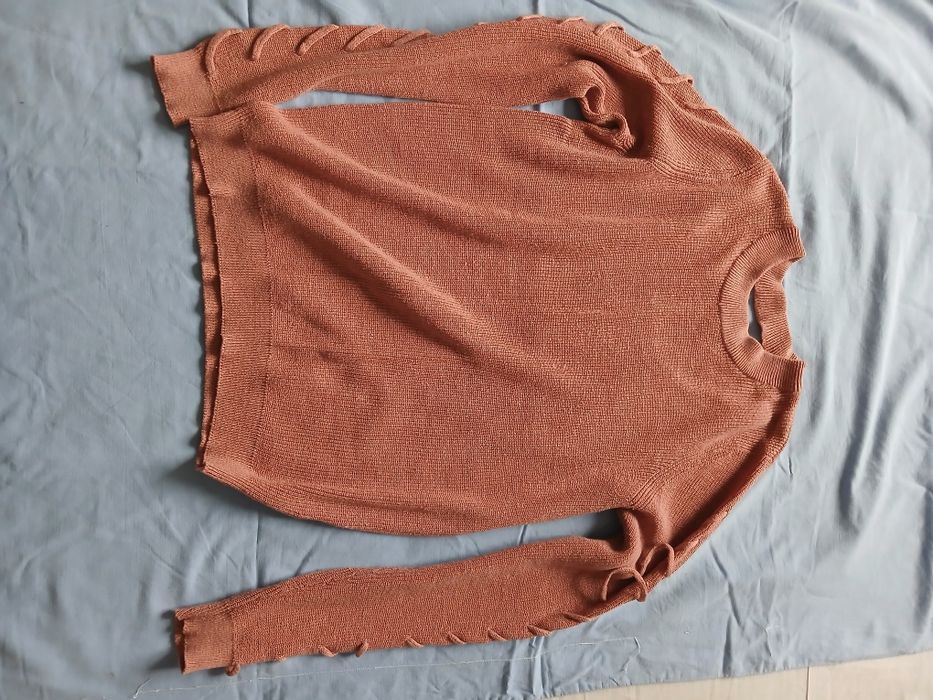 Vând lot 12 pulovăr mărimea M